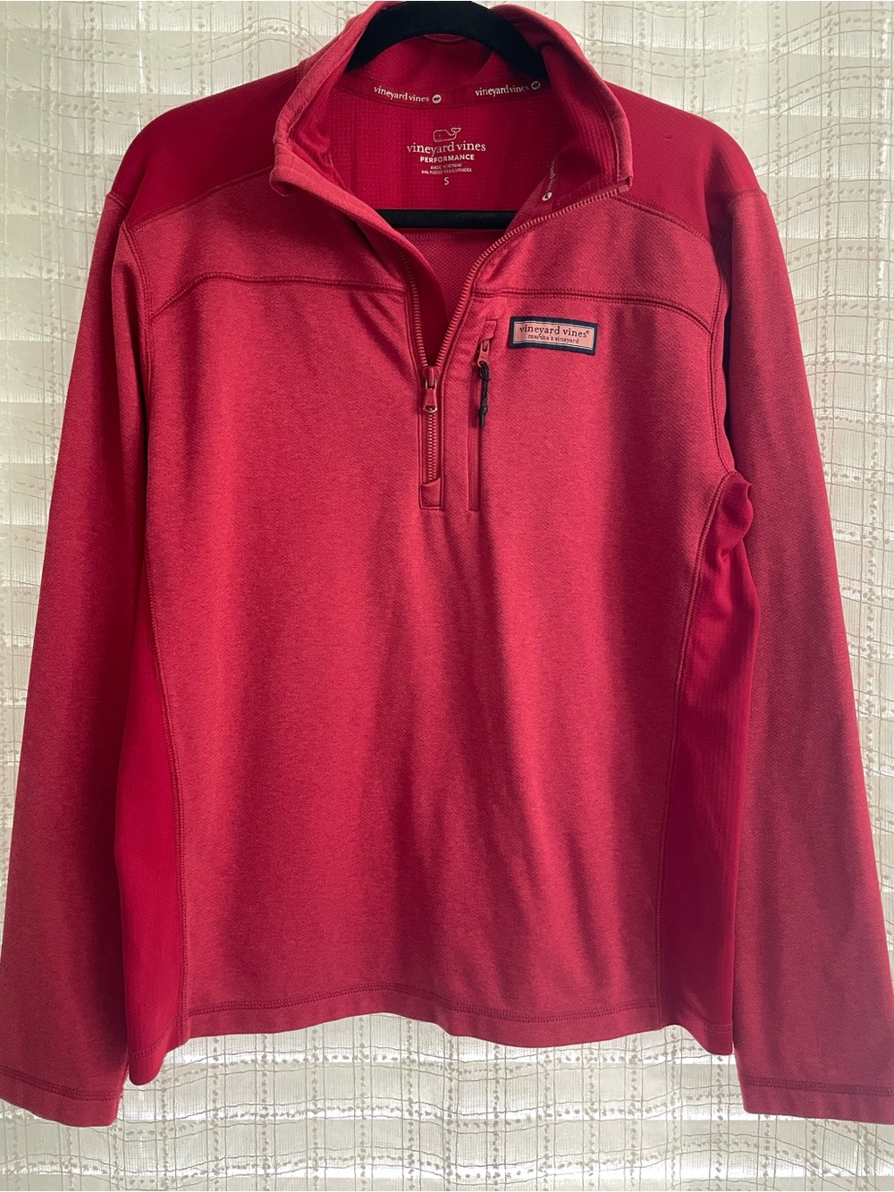 Vineyard Vines Men's Red Quarter-Zip Performance Pullover
